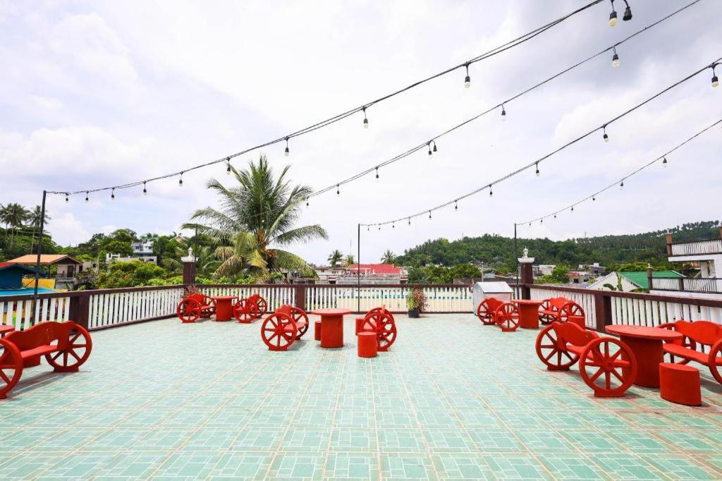 Mayon Backpackers Hostel Legazpi Extérieur photo