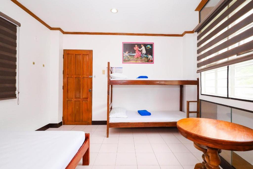 Mayon Backpackers Hostel Legazpi Extérieur photo